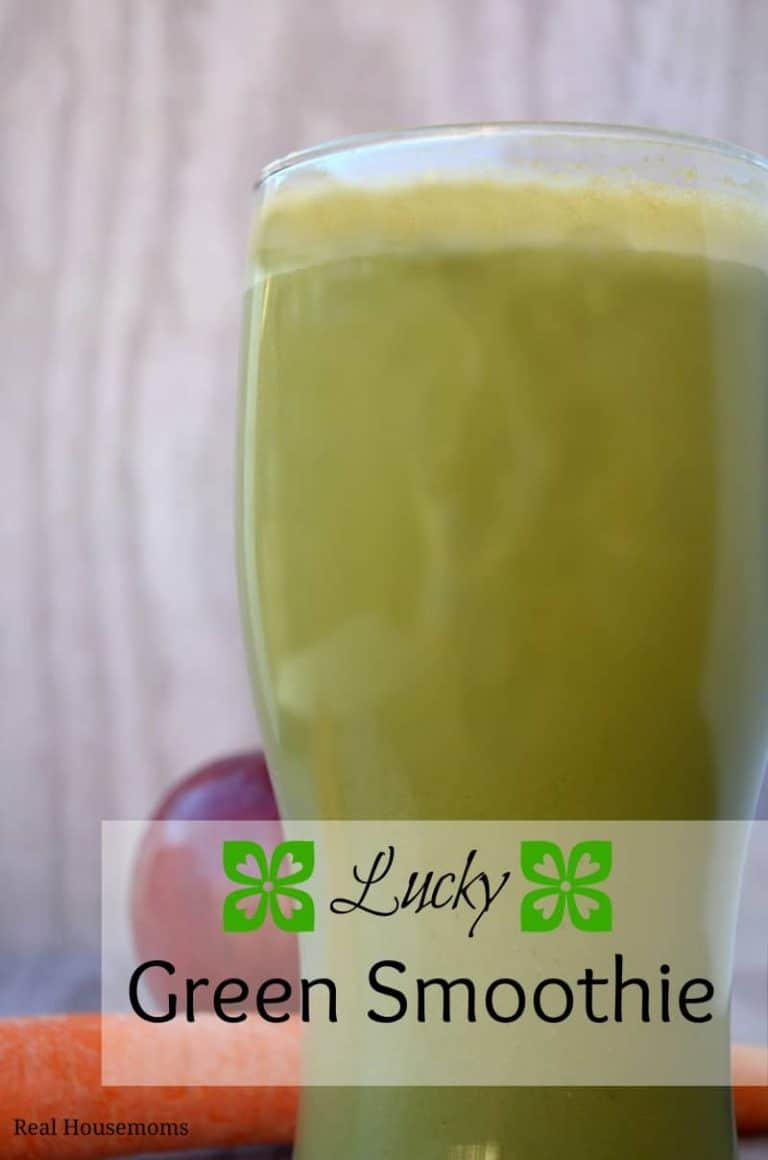 Lucky Green Smoothie | Real Housemoms #protein #greensmoothie #rawjuice