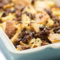 Maple Sausage French Toast Bake is amazing because it tastes great and you can make it AHEAD of time!!! YAY!