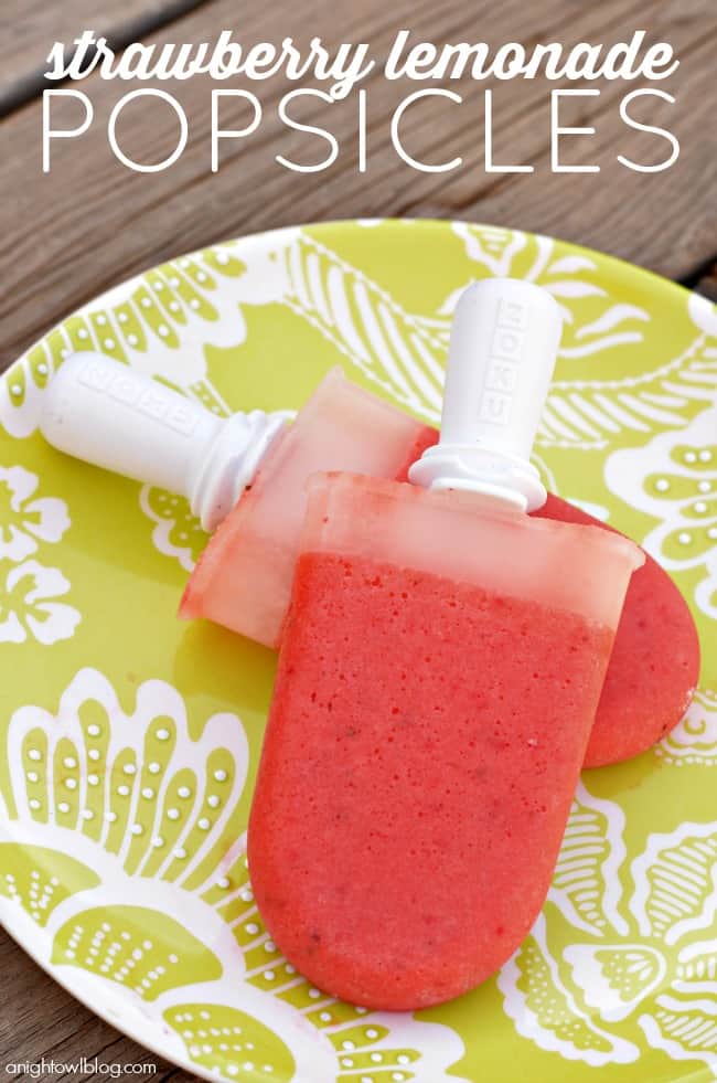 Strawberry-Lemonade-Popsicles-1