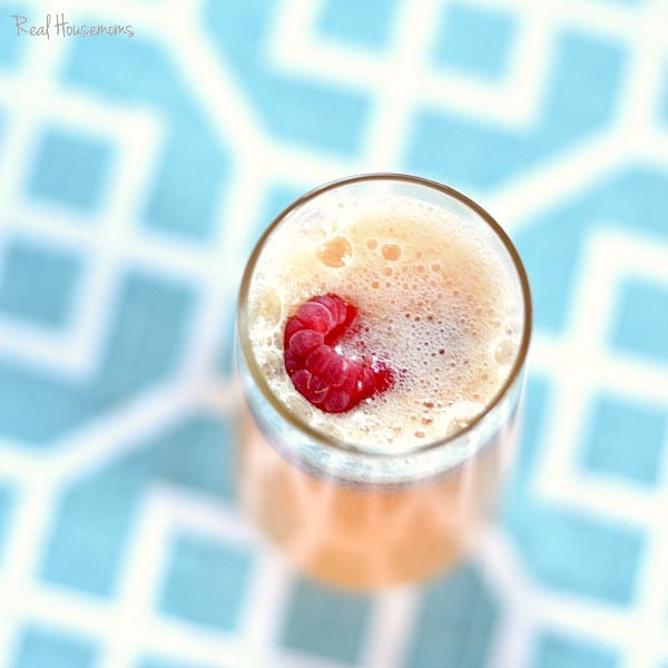 Sparkling Peach Punch | Real Housemoms