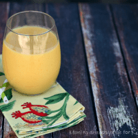 This Peachy Mango Smoothie is the perfect healthy treat