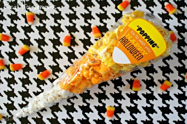Candy Corn Popcorn with Free Printable | Real Housemoms
