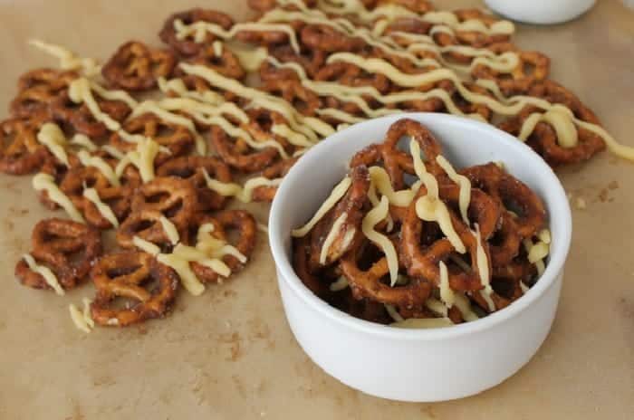 Cinnamon Pumpkin Pretzels in white ramekin