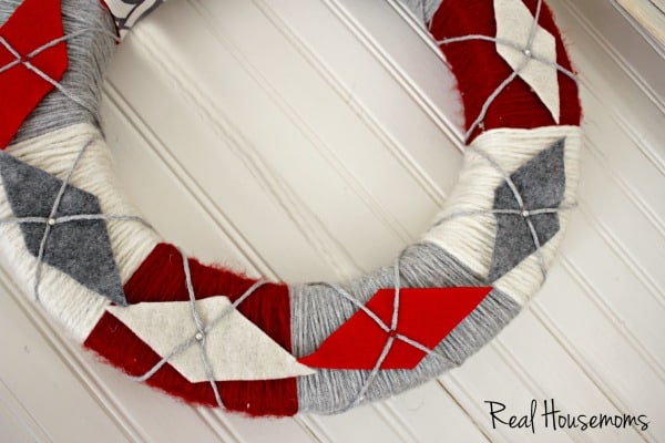DIY Yarn Argyle Wreath | Real Housemoms