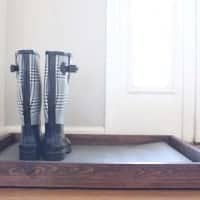 DIY Wooden Boot Tray & Shoe Organizer. Rainboots in organizer