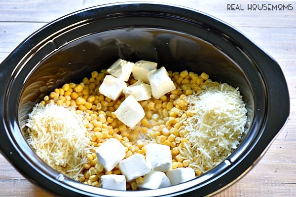 Crock Pot Creamed Corn is so easy to make up and tastes so good you'll be making it all the time! 