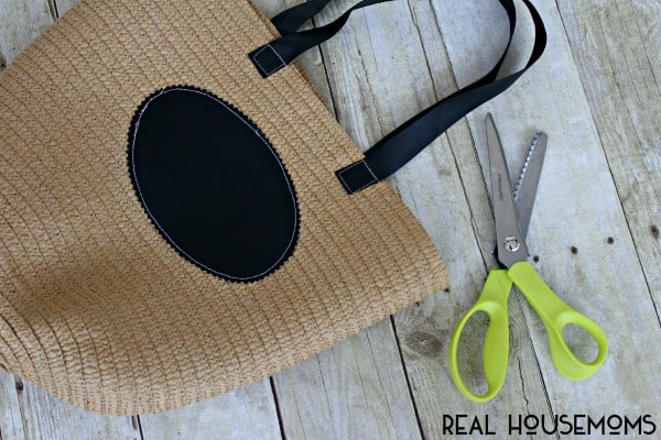 Personalized $1 Spot DIY Personalized Beach Tote | Real Housemoms