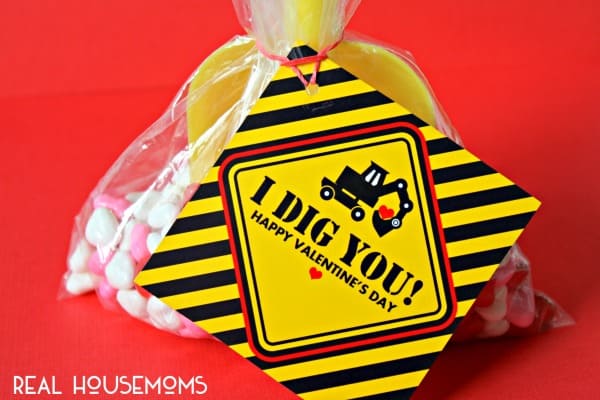 "I Dig You" Valentine with Free Print | Real Housemoms