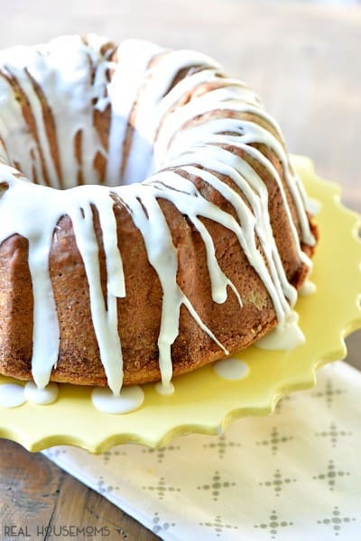 Lemon Pound Cake ⋆ Real Housemoms