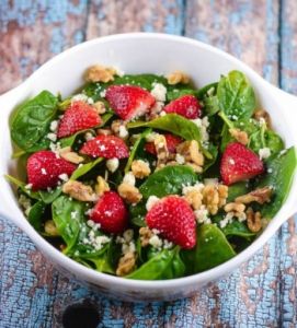 Spinach-Strawberry-Champagne-Salad-7-e1420210054935-350x388