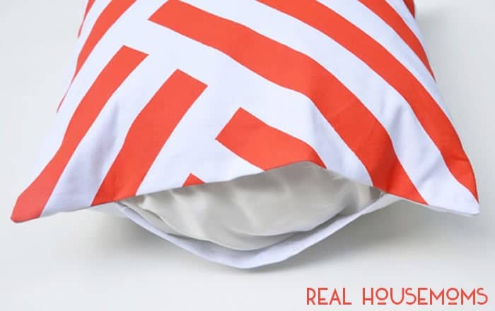 Invisible Ladder Stitch | Real Housemoms