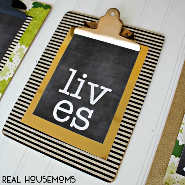 Easy Clipboard Art! Easy and Inexpensive Art for your walls! Free Printable included!
