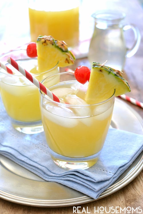 Pineapple Spritzers are sweet, refreshing summer mocktails that are perfect for the whole family!