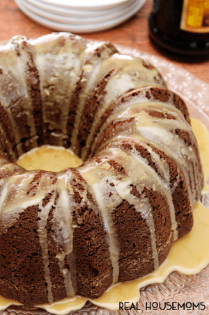 Chocolate Kahlúa Bundt Cake - Real housemoms