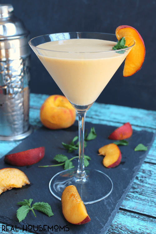 This PEACHES AND CREAM MARTINI is fun summer cocktail, perfect for sipping on the patio! This cocktail is cool, creamy and completely delicious!