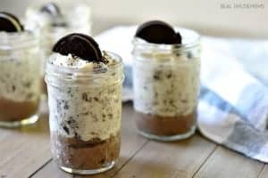 Ultimate No Bake Cookies N Cream Cheesecake is heaven in a jar! So simple to make and creamy perfection!