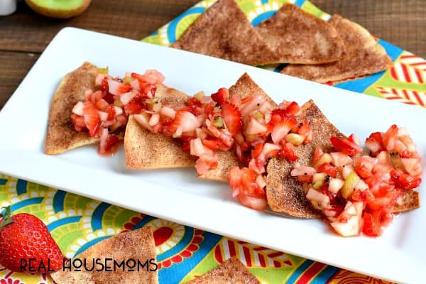 This simple FRUIT SALSA recipe is a fresh and easy dish that's wonderufl served on homemade cinnamon chips!