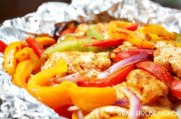 This easy Chicken Fajita Foil Packet Meal is perfect for grilling out on a busy weeknight. Almost no clean-up required!
