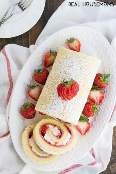 Strawberries and Cream Swiss Roll ⋆ Real Housemoms