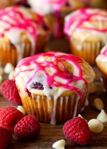 white-chocolate-raspberries-muffins