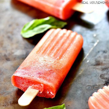 Boozy Strawberry Basil Lemonade Popsicles ⋆ Real Housemoms