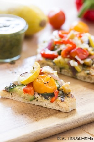 Grilled Veggie Pesto Flatbread ⋆ Real Housemoms