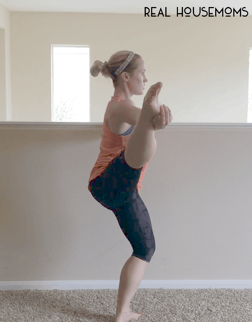Get ready to stretch it out with part 3 of our ballet fit series. This time we're talking all about stretching and flexibility!