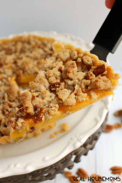 Peach Crumble Tart ⋆ Real Housemoms