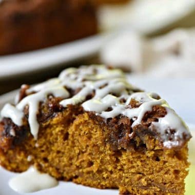 Cinnamon Pumpkin Coffee Cake is like a pumpkin party in your mouth!