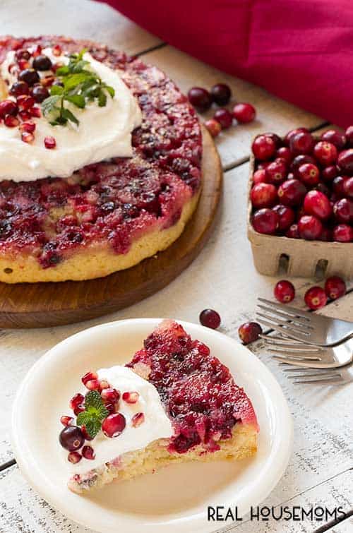 This CRANBERRY UPSIDE DOWN CAKE is an easy way to make a show stopping dessert for the holiday season!
