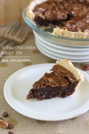 Fudgy Chocolate Pecan Pie ⋆ Real Housemoms