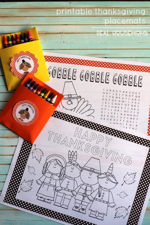 Keep the adorable children in your life occupied during Thanksgiving dinner with these PRINTABLE THANKSGIVING PLACEMATS!
