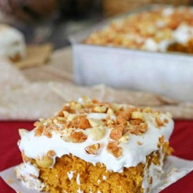 PUMPKINT TOFFE POKE CAKE is ready to give your usual pumpkin pie a run for its money!