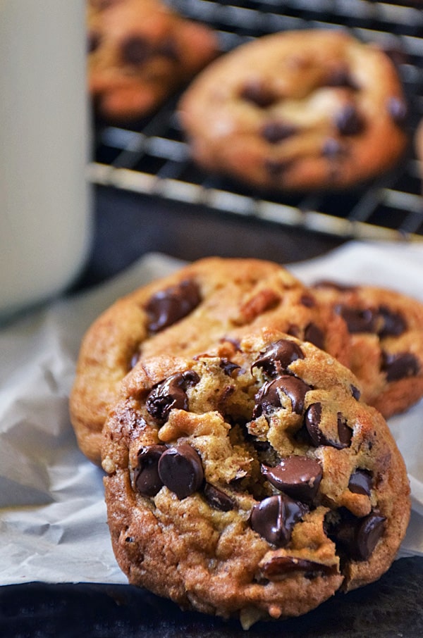 Chocolate Chip Butter Pecan Cookies ⋆ Real Housemoms