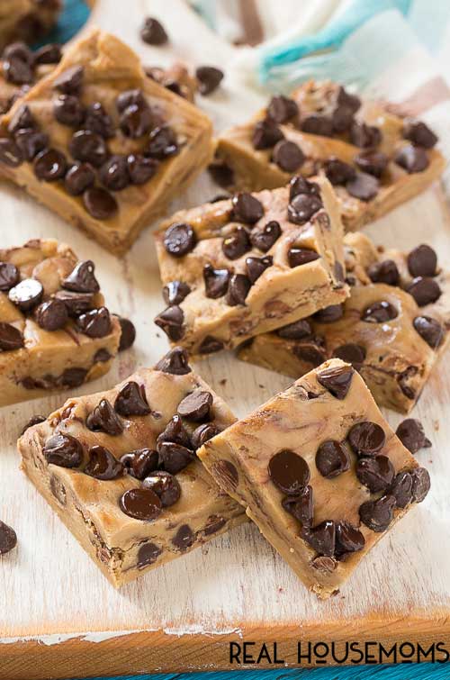 CHOCOLATE CHIP COOKIE DOUGH FUDGE is a sweet treat that's the perfect way to satisfy your cookie dough cravings!