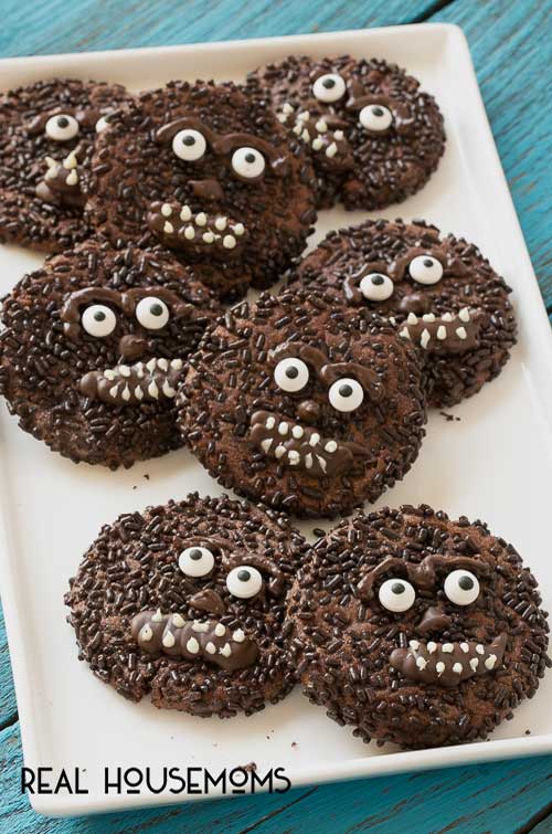These chocolate wookie cookies are a fun and delicious treat for the Star Wars lovers in your life!