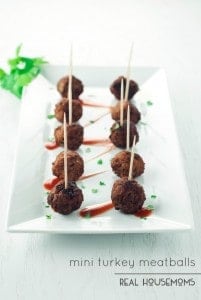 Perfectly popable, whip up these super flavorful MINI TURKEY MEATBALLS for your next holiday party!