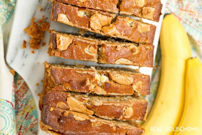 This Peanut Butter White Chocolate Chip Banana Bread is ultra soft and completely delicious!