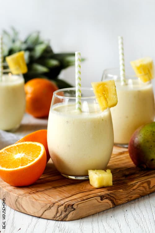 Our SKINNY TROPICAL PINEAPPLE SMOOTHIE will have you drinking the entire blender full of creamy, refreshing paradisaical bliss - without feeling guilty about it!