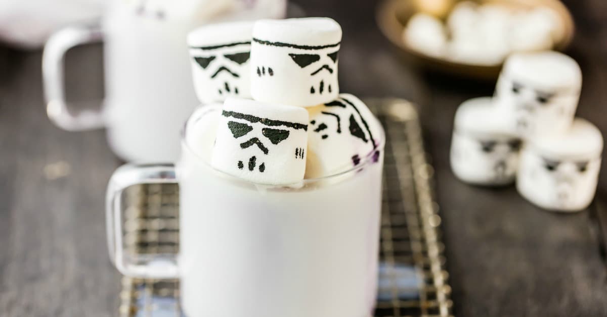 Star Wars Ceramic Goblets with Hot Cocoa Mix