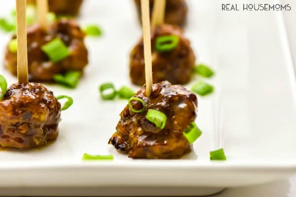PEACH RIESLING GLAZED MEATBALLS are an easy party appetizer recipe! You could even serve these over rice for a tasty dinner on busy weeknights!
