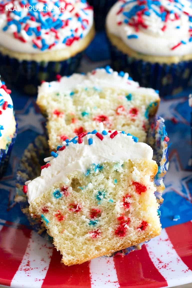 4th of July Funfetti Cupcakes - Real Housemoms