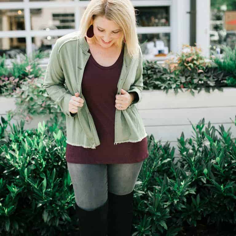Let's talk fall colors.  From denim to jackets to plaid button downs, we're sharing our top 5 Colors To Wear for Fall!