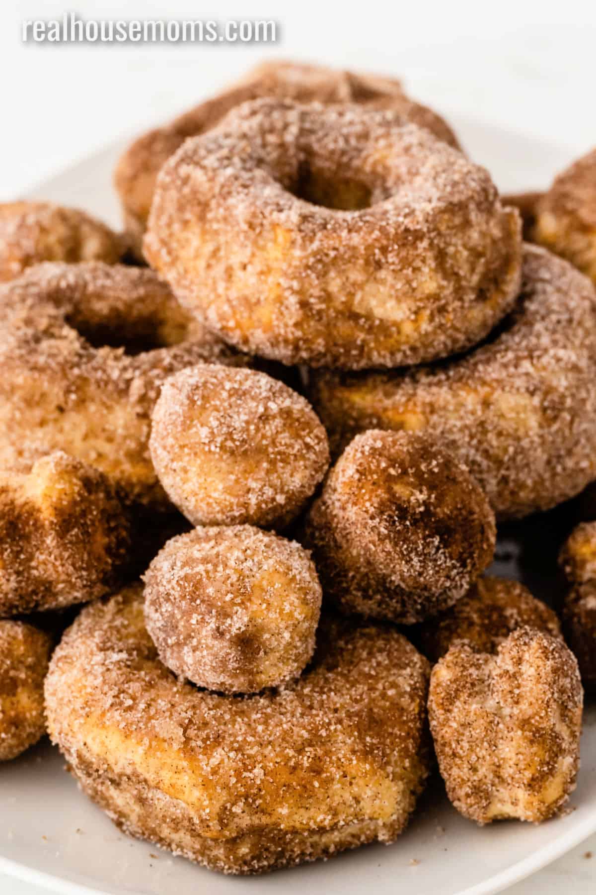 Air Fryer Donuts ⋆ Real Housemoms