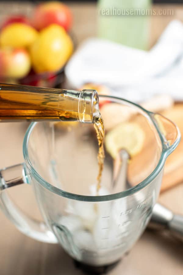 Apple Whiskey Sour ⋆ Real Housemoms