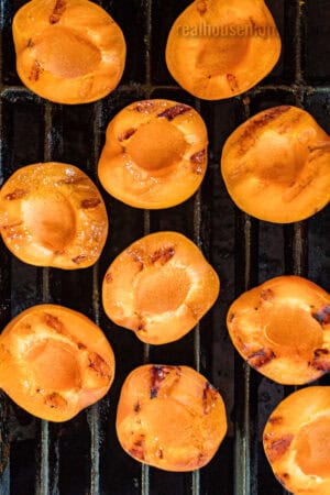 grilled apricot halves on the grill