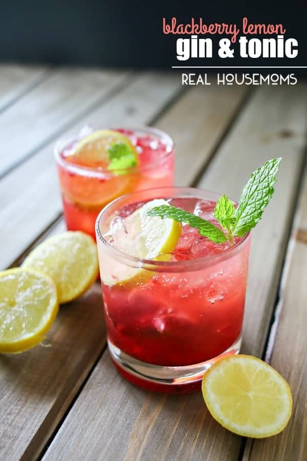 Replace your usual afternoon cocktail with this delicious BLACKBERRY LEMON GIN & TONIC. It's the perfect refreshment on a warm day out on the back porch with friends & family!