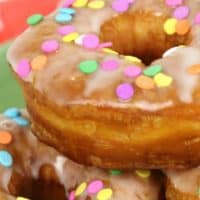These easy BOURBON CARAMEL DONUTS are a sweet treat that everyone will love!