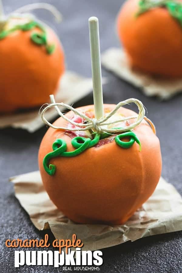 Easy, delicious caramel apple pumpkins are the perfect no-bake, cute and festive treat for every Fall occasion!