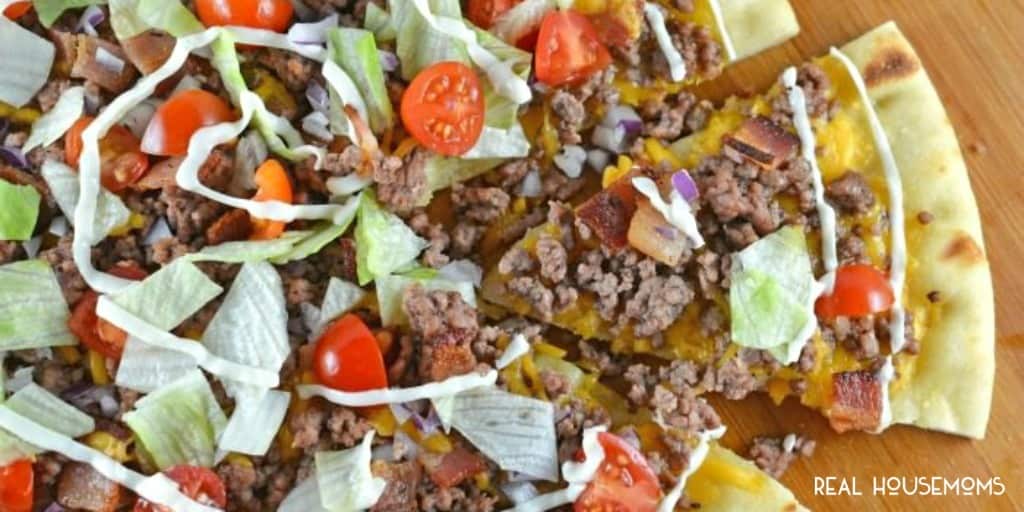 Cheeseburger Pizza is an easy appetizer or meal solution that everyone in the family will love! The only question is… what do you like on your burger?
